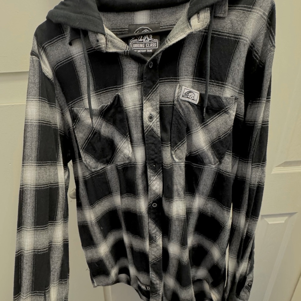 Pre-loved Sketchy Tank Plaid Flannel w/ hoodie.